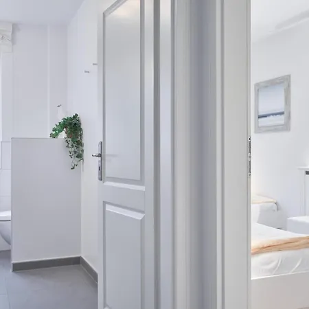 Apartment Haus Leuchtfeuer 3 *